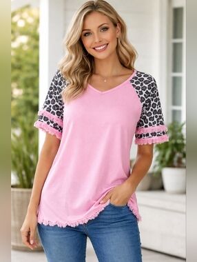 Women's Pink V-Neck Raglan Tee with Leopard Print Sleeves Medium